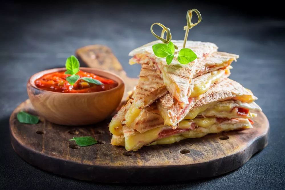 Quesadillas con Comté