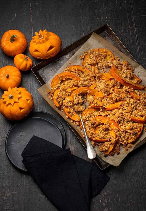 Haloween Pumpkin Crumble