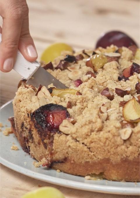 Plums cake