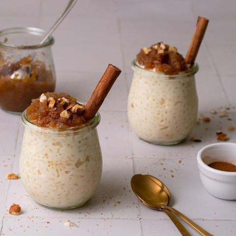 ARROZ CON LECHE Y COMPOTA DE MANZANA 