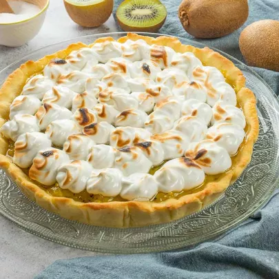 Kiwi Meringue tart