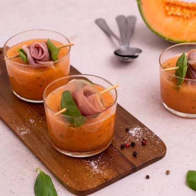 Gazpacho melon con jamon