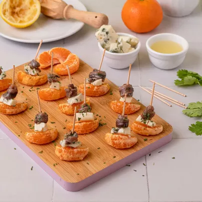 Mandarinas con anchoas y roquefort  