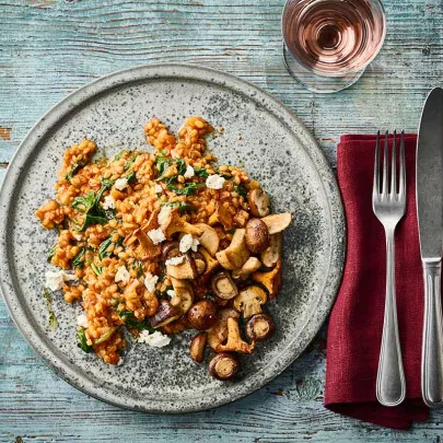 Einkorn Tomaten-Eintopf mit Spinat und Pilzen