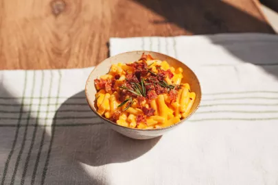 Macaroni& Cheese