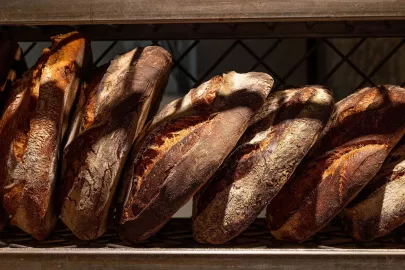 TFM Ask-the-Expert_French-boulangerie_bread-OK