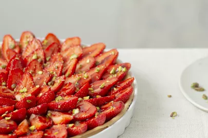 Strawberry and Châteauneuf-du-Pape Tart 