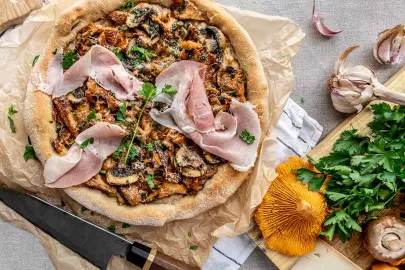 Autumn mushroom pizza